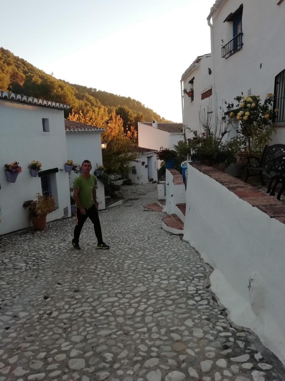 B&B The Lost Village El Acebuchal Frigiliana Exterior photo